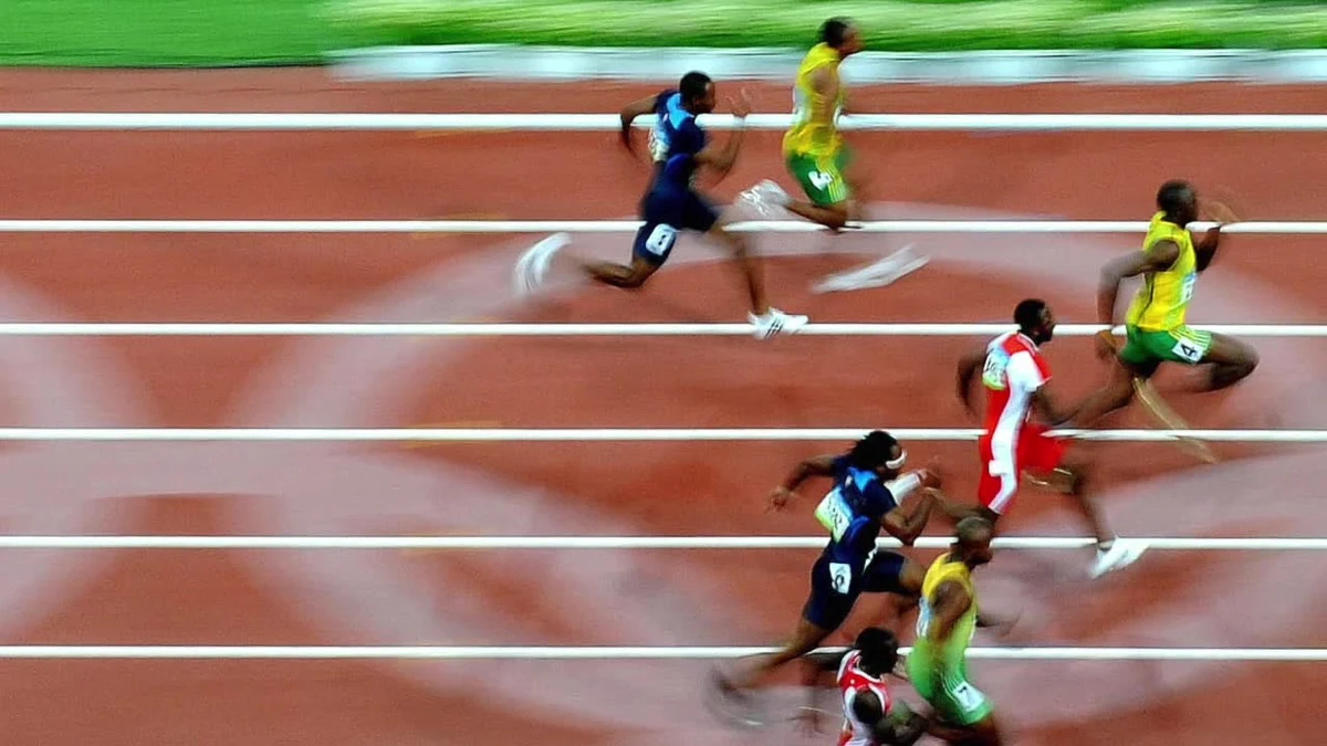 Angelo Taylor najprawdopodobniej straci prawo do wykonywania zawodu trenera. Dwukrotny mistrz olimpijski w biegu na 400 metrów przez płotki  został zawieszony za pedofilię. 