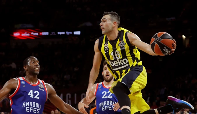 Euroliga koszykarzy - CSKA i Anadolu w wielkim finale 