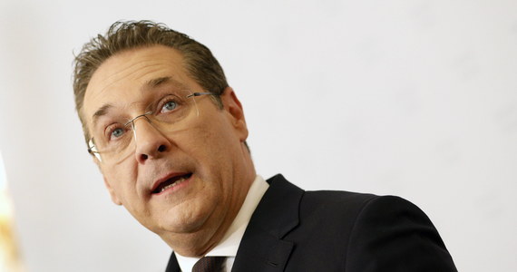 W Austrii najprawdopodobniej odbędą się przedterminowe wybory parlamentarne - podała w sobotę po południu austriacka agencja APA, powołując się na źródła w prawicowo-populistycznej Austriackiej Partii Wolności (FPOe).