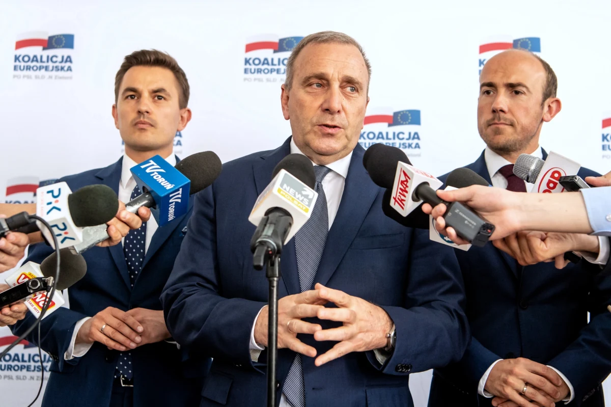 Zamiast zaostrzyć sankcje za pedofilię i jej ukrywanie, PiS uchwalił "amnestię dla pedofilów" - uważają przedstawiciele klubu parlamentarnego PO-KO. Ich zdaniem nie da się nic poprawić w Senacie i konieczne jest odrzucenie niedawnej nowelizacji Kodeksu karnego.