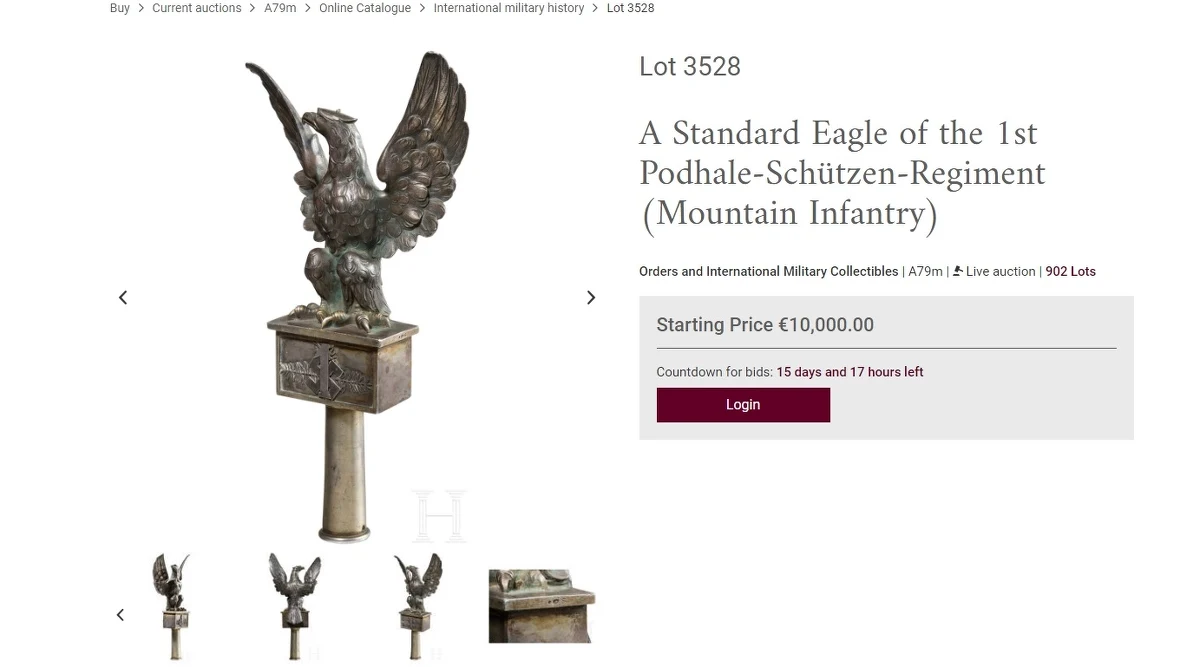 Głowica sztandaru Podhalańczyków jest w rękach niemieckiej policji - podało w czwartek MKiDN. Mimo zabezpieczenia obiektu, dom aukcyjny Hermann Historica zdecydował o jego wystawieniu na aukcji, nie będąc już we władaniu zabytku. Głowica z orłem została zlicytowana za kwotę 25 tys. euro. - dodano.