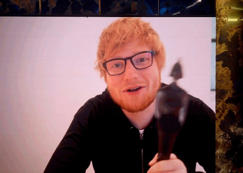 12 lipca Ed Sheeran zaprezentuje nowy album "No.6 Collaborations Project", którego pierwszą zapowiedzią był wspólny singel z Justinem Bieberem - "I Don't Care".