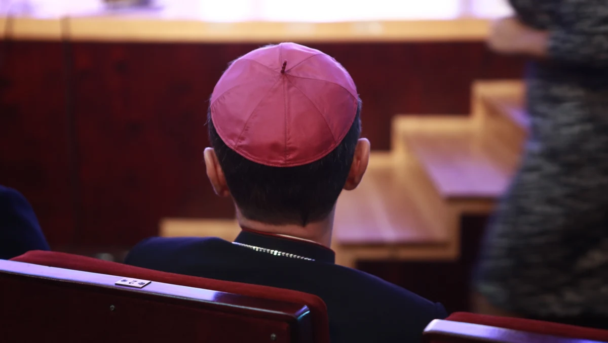 W niedzielę we wszystkich kościołach w Polsce będzie odczytany list biskupów skierowany do wiernych, w którym przyznają, że jako pasterze Kościoła nie uczynili wszystkiego, aby zapobiec skandalom seksualnym z udziałem duchownych i krzywdom doznanym przez ofiary tych przestępstw.