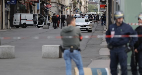 Francuska policja zatrzymała mężczyznę podejrzanego o podłożenie ładunku wybuchowego na jednej z ulic w Lyonie - poinformował minister spraw wewnętrznych Christophe Castaner. W wyniku eksplozji rannych zostało 13 osób.