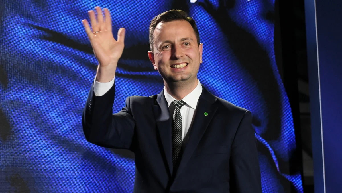 ​Lider Polskiego Stronnictwa Ludowego Władysław Kosiniak-Kamysz nie jest zadowolony z wyniku wyborów do Parlamentu Europejskiego. W rozmowie z RMF FM zdradza, co konkretnie nie pasowało mu w kampanii. Mówi także, że jeśli model KE miałby się sprawdzić w wyborach krajowych, to musi być zupełnie inaczej prowadzony. "Nie można powtarzać tego, co się nie sprawdziło" - powiedział szef ludowców.