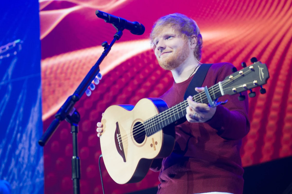 Ed Sheeran ma szansę zostać miliarderem jeszcze przed trzydziestymi urodzinami. Wszystko dzięki trasie Divide Tour, z której zyski to 493 mln funtów. 