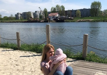 Ciekawa Mama: Jak chronić maluchy przed słońcem
