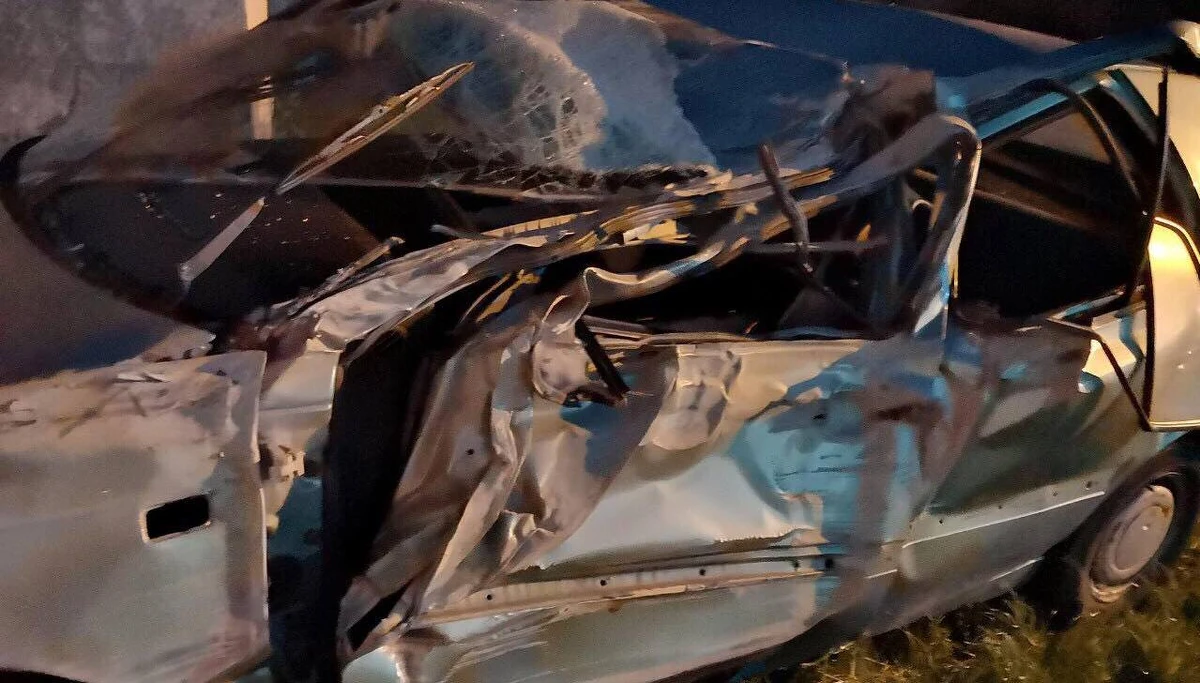 ​Jedna osoba została ranna po pościgu, który zakończył się wypadkiem w miejscowości Makowice na Dolnym Śląsku.