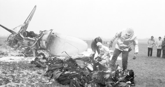 Wiadomo, co było przyczyną katastrofy samolotu Polskich Linii Lotniczych LOT Antonow An-24 "Dunajec", do której doszło 2 listopada 1988 roku. Według ustaleń specjalnej komisji, w wyniku błędu pilota, który nie włączył instalacji przeciwoblodzeniowej, nastąpiła awaria obu silników.