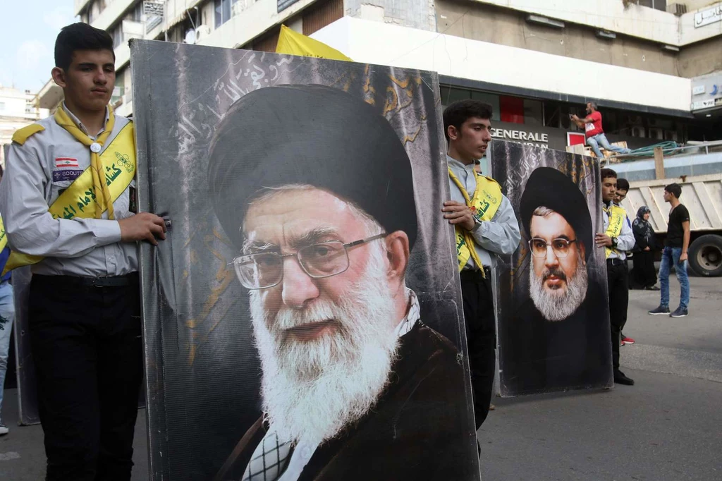 Plakat z przywódcą libańskiego Hezbollahu