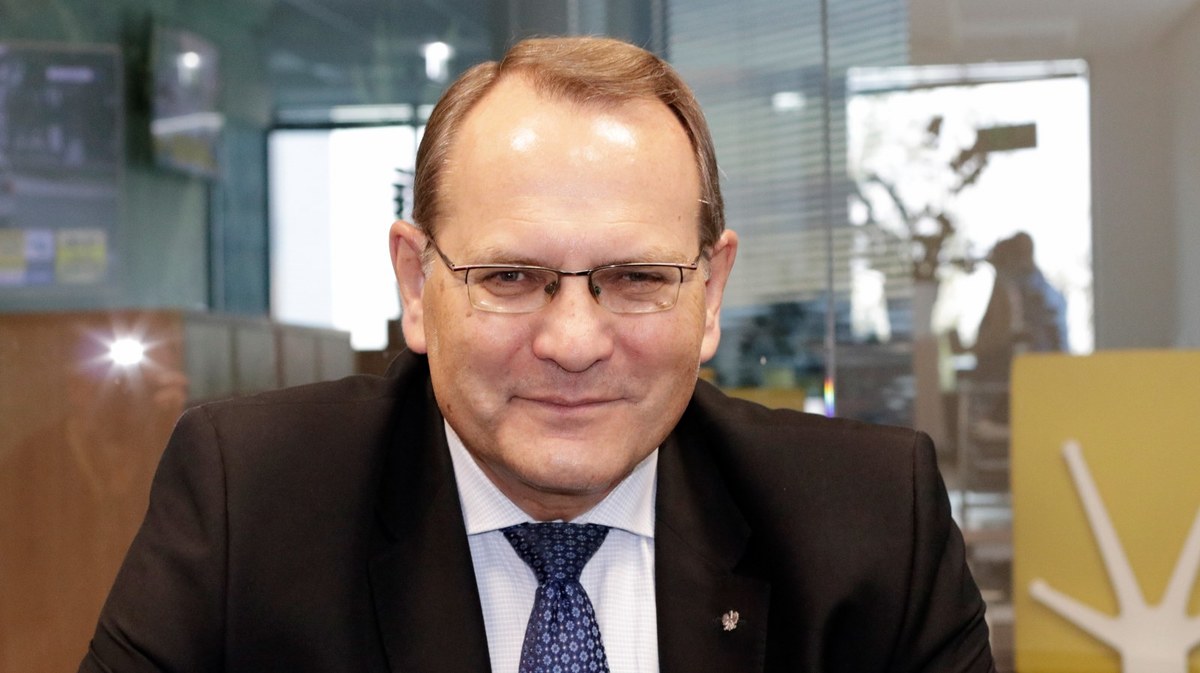 "Odetchnąłem trochę z ulgą, że tworzymy ewentualny blok koalicyjny wokół Polskiego Stronnictwa Ludowego, a nie księżycową koalicję" - powiedział PAP poseł PSL-u Eugeniusz Kłopotek. W ten sposób odniósł się do ogłoszonej dziś przez prezesa ludowców Władysława Kosiniaka-Kamysza decyzji władz partii. 