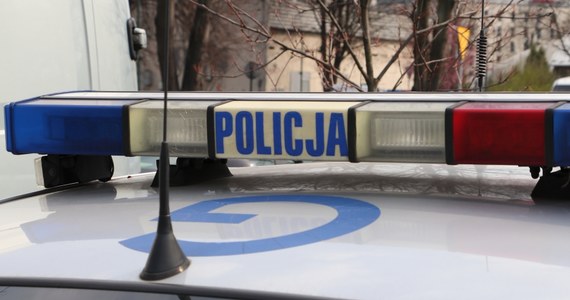 ​Dwie osoby zostały zatrzymane w związku z atakiem na 14-latka, do którego doszło w sobotę na osiedlu Albertyńskim w krakowskiej Nowej Hucie. Zatrzymani to 14- i 16-latek.