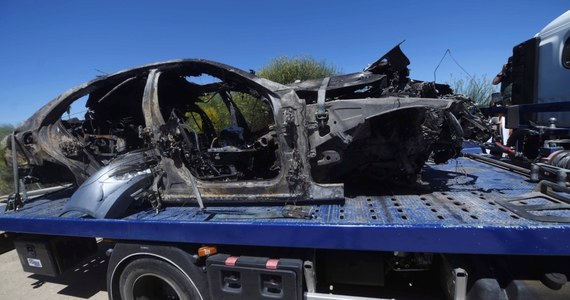 Samochód, który przed śmiercią prowadził piłkarz Jose Antonio Reyes, wypadł z autostrady przy prędkości 237 kilometrów na godzinę – pisze Onet powołując się na hiszpański dziennik „Mundo Deportivo”. W wypadku oprócz byłego zawodnika Arsenalu, zginął jego 23-letni kuzyn, a trzeci pasażer samochodu walczy o życie w szpitalu.