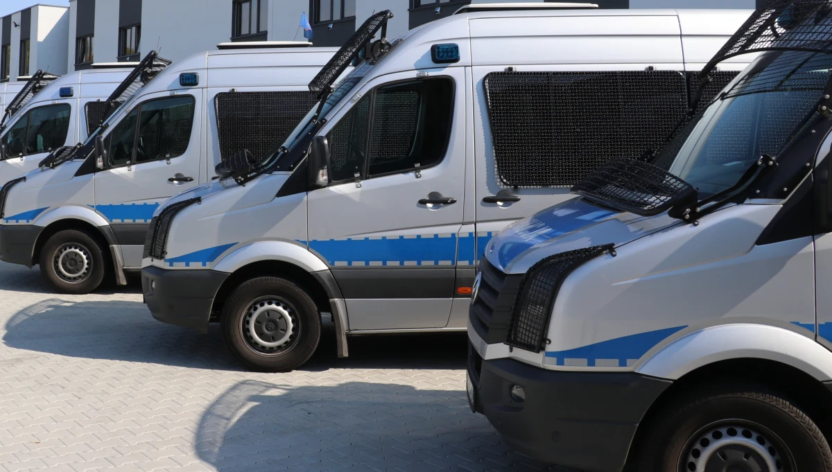 Jest śledztwo w sprawie oszustwa w policyjnej szkole w Legionowie, w związku z uzyskiwaniem wsparcia z jednego z policyjnych funduszy socjalny przez członkinie komisji rozpatrującej wnioski - dowiedział się reporter RMF FM. Prokuratura powierzyła prowadzenie postępowania Biurze Spraw Wewnętrznych.