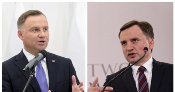 Prezydent Andrzej Duda zaproponował Andrzeja Derę - sekretarza stanu w swojej kancelarii - na nowego wiceministra sprawiedliwości - dowiedział się nasz dziennikarz Patryk Michalski. Według informacji RMF FM Duda zabiegał o to stanowisko podczas czwartkowego spotkania z Mateuszem Morawieckim. Minister Ziobro nie zgadza się na kandydaturę Dery.
