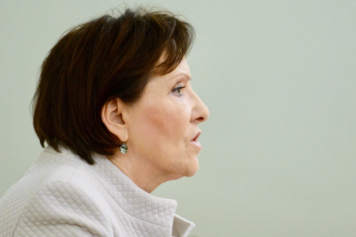 Platforma Obywatelska stawia w europarlamencie na europosłów znanych w Polsce, którzy są jednak nowicjuszami w PE. "Efekt w kraju jest ważniejszy niż brukselskie gierki" – powiedział wprost korespondentce RMF FM w Brukseli jeden z nowych eurodeputowanych PO. 