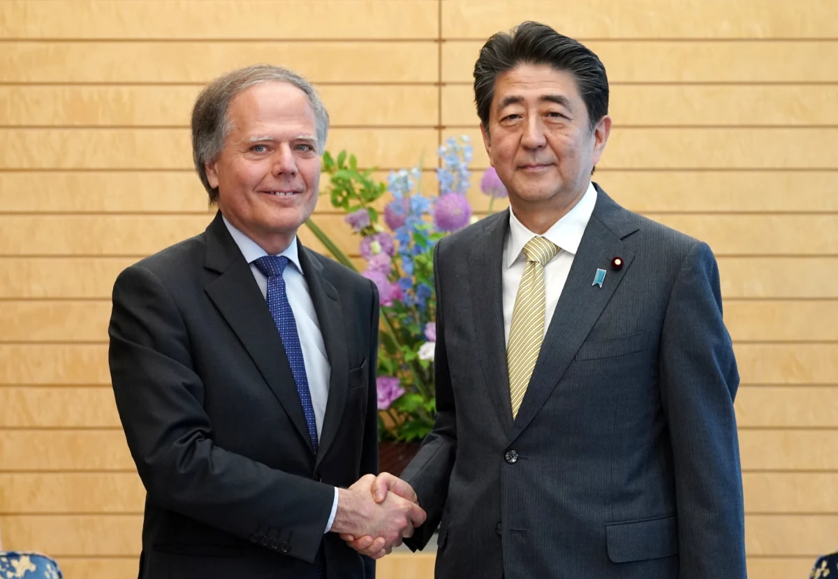 Premier Japonii Shinzo Abe odwiedzi Iran w dniach 12-14 czerwca – poinformował w czwartek japoński rząd. Jednym z celów pierwszej od ponad 40 lat wizyty szefa japońskiego rządu w tym kraju będzie próba mediacji pomiędzy Teheranem a Waszyngtonem.