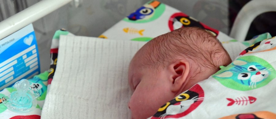 Urodzona w 22. tygodniu ciąży, poniżej teoretycznej granicy przeżycia, mała Lilianna opuści szpital. Wcześniaka uratowali neonatolodzy ze szczecińskiego szpitala "Zdroje".