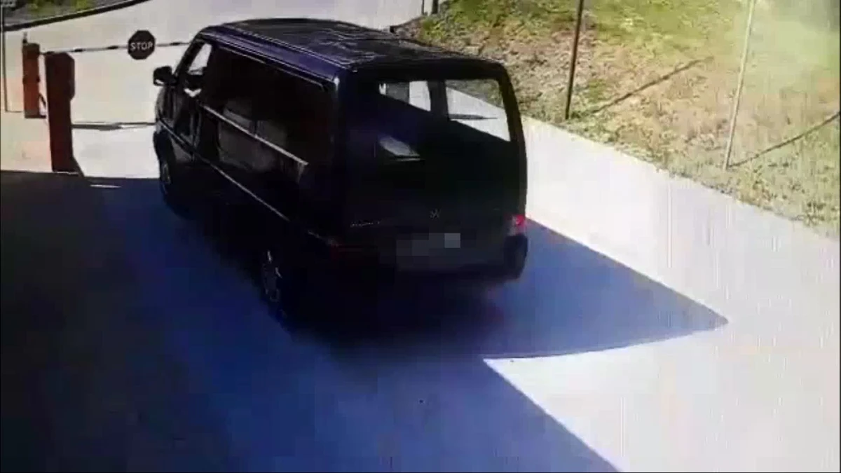 Kompletnie pijanego kierowcę karawanu pogrzebowego zatrzymali świętokrzyscy policjanci. 41-letni mężczyzna miał ponad 3 promile.