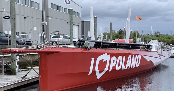 Jacht "I Love Poland", który miał promować Polskę, został wyciągnięty z wody. Rozpoczęła się naprawa uszkodzonej jednostki. W kwietniu na jachcie złamał się maszt. Została także uszkodzona prawa burta. 