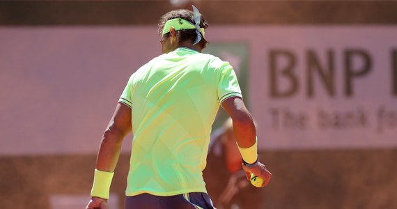 Rafael Nadal jest o krok od rekordowego dwunastego w karierze i trzeciego z rzędu triumfu w wielkoszlemowym French Open. W niedzielnym finale turnieju hiszpański tenisista zmierzy się z Austriakiem Dominikiem Thiemem, którego pokonał w Paryżu w decydującym meczu również przed rokiem.