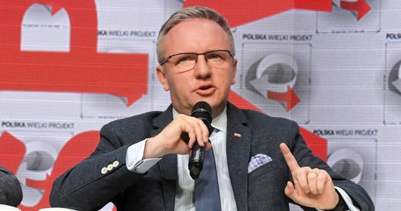 "Projekt porozumienia politycznego ws. zwiększenia obecności wojsk USA w Polsce, który może zostać zatwierdzony w środę w Waszyngtonie przez prezydentów Polski i USA, zwiększa bezpieczeństwo nie tylko Polski, ale też całego regionu Europy Środkowo-Wschodniej" - podkreślił szef gabinetu prezydenta Krzysztof Szczerski.