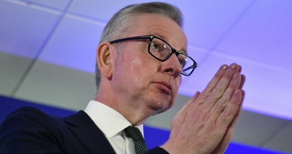 Ubiegający się o stanowisko premiera Wielkiej Brytanii minister środowiska Michael Gove oświadczył, że jeśli zostanie następcą Theresy May, to nie obniży podatków dla bogatych. Boris Johnson, który również chce zostać szefem rządu, zapowiedział, że podniesie najwyższy próg podatkowy.