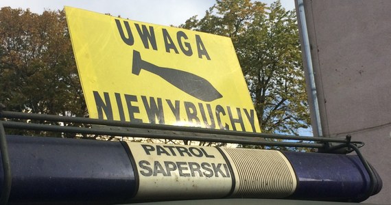 Niewybuch z czasów II wojny światowej usuwają saperzy w Szczecinie. Na czas podnoszenia ładunku policja zamknie dla ruchu okolice skrzyżowania przy jeziorze Głębokim.