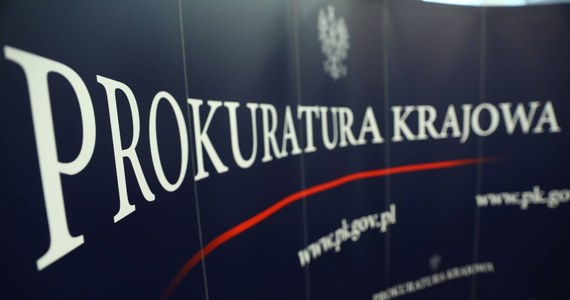 Rzecznik dyscyplinarny Prokuratury Krajowej wszczął postępowanie wyjaśniające po tym, jak krakowscy prokuratorzy jednogłośnie przyjęli uchwałę o naruszaniu niezależności prokuratorskiej w regionie. "Traktujemy to jako represje" - mówią śledczy.