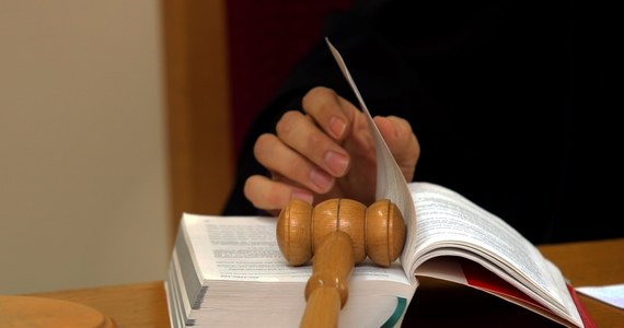 Sejmowa komisja ustawodawcza zarekomendowała 41 spośród 42 senackich poprawek do nowelizacji reformującej Kodeks karny. Zaostrza ona kary m.in. za przestępstwa dotyczące pedofilii.