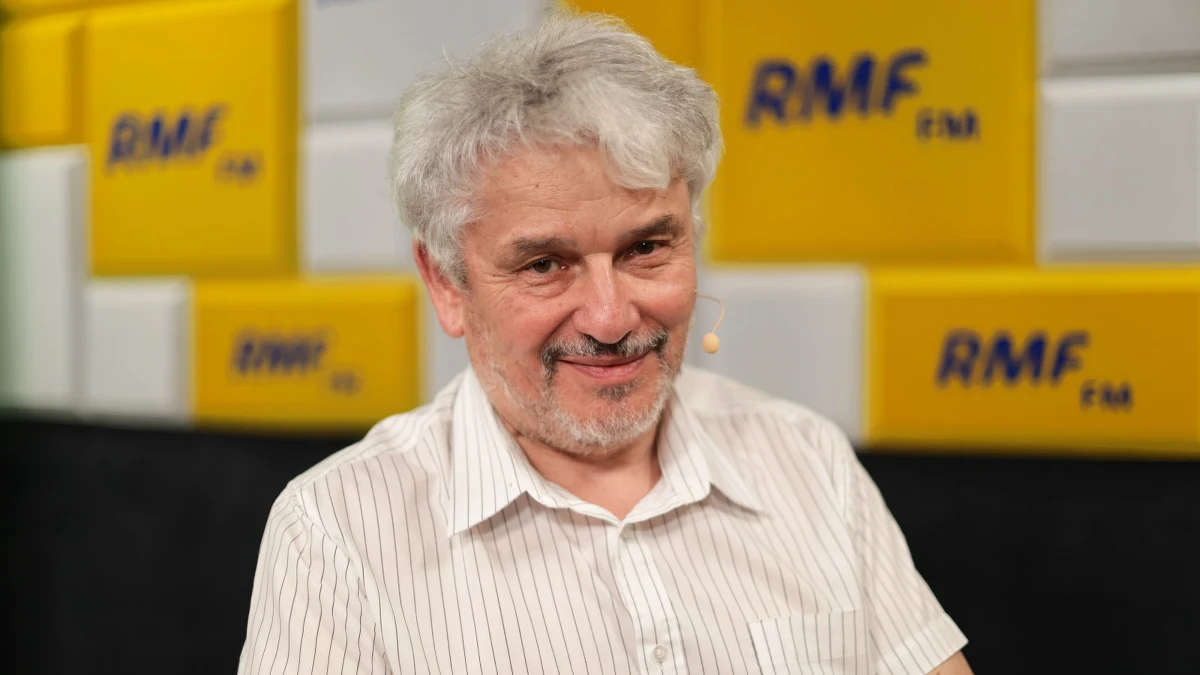 "Ostatnim ministrem, który miał chęci w tym względzie (walki z alkoholizmem - przyp. red.) był prof. Religa" - mówi gość Popołudniowej rozmowy w RMF FM, były już szef Państwowej Agencji Rozwiązywania Problemów Alkoholowych Krzysztof Brzózka. Według niego, lobby alkoholowe w parlamencie zorganizowało konferencję na którą zaproszono młodzież w wieku 17-19 lat. 