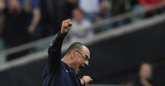 Maurizio Sarri został trenerem piłkarzy Juventusu Turyn - poinformował w niedzielę włoski klub. Zastąpił Massimiliano Allegriego, który zrezygnował ze stanowiska. Dotychczasowy trener mówił, że chce odpocząć od pracy szkoleniowej.
