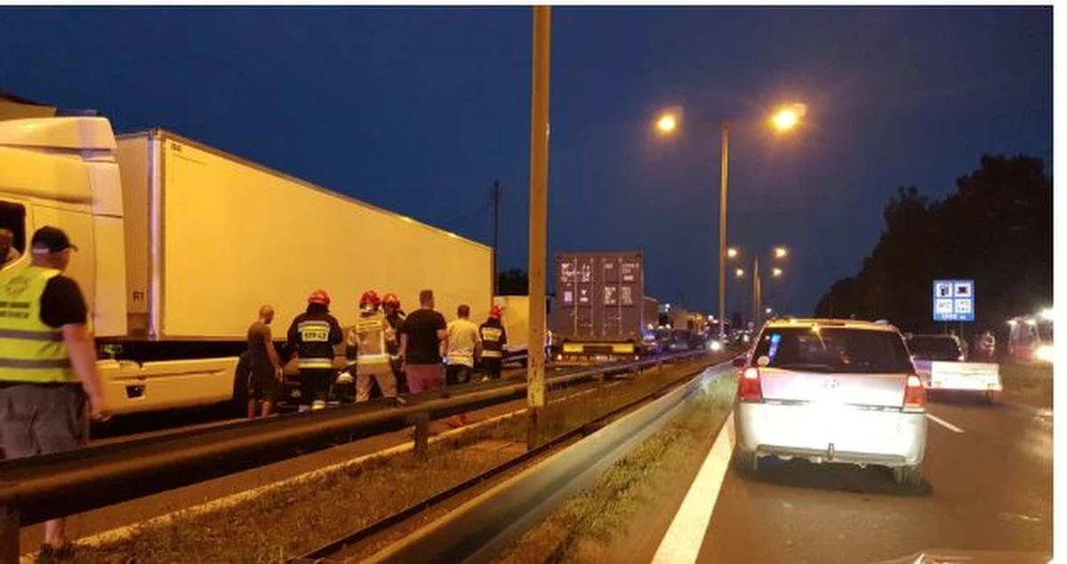 Nie ma tymczasowego aresztu dla kierowcy tira, który w Częstochowie na krajowej "jedynce" jechał pod prąd i spowodował tam karambol. Taką decyzję podjął właśnie częstochowski sąd. 