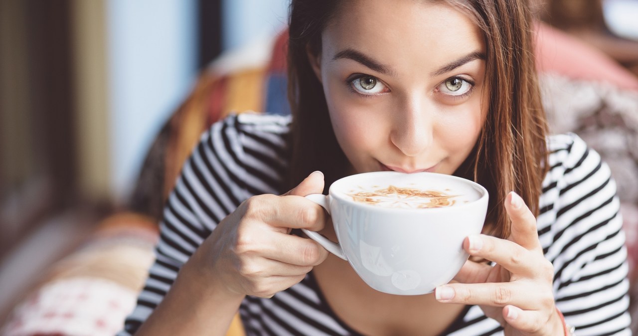 Wszyscy dodają do herbaty, a ja wrzucam do kawy. Pomaga schudnąć i wspomaga jelita