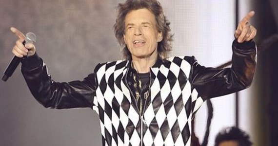 W dobrej formie? To mało powiedziane. Forma była... doskonała! Mick Jagger - po przerwie - spowodowanej operacją ponownie stanął na scenie. Grupa The Rolling Stones rozpoczęła trasę koncertową po Stanach Zjednoczonych. Na początek Chicago. 