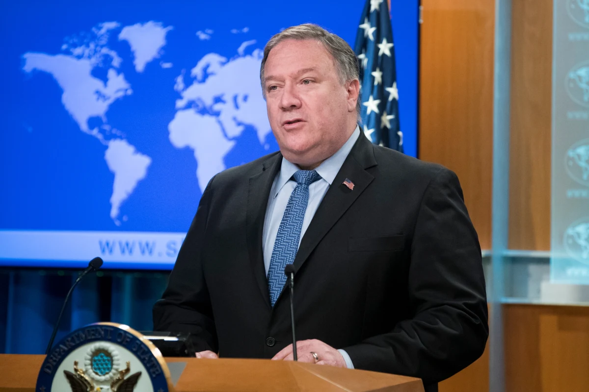 Sekretarz stanu USA Mike Pompeo ogłosił, że udaje się do Arabii Saudyjskiej i Zjednoczonych Emiratów Arabskich, by rozmawiać o Iranie. Powtórzył, że Waszyngton jest otwarty na rozmowy z Teheranem bez warunków wstępnych. "Wiedzą, gdzie nas znaleźć" - dodał.