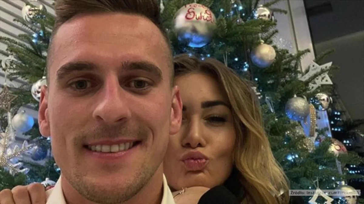 Arkadiusz Milik i Jessica Ziółek zaręczyli się. Para ogłosiła to na swoich mediach społecznościowych. Milik i Ziółek są ze sobą od kilku lat. Poznali się w 2012 roku, gdy piłkarz grał w Górniku Zabrze.