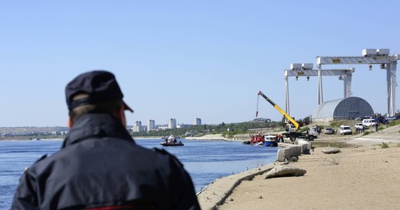 Moskiewski Sąd Miejski skazał obywatela polskiego oskarżonego o szpiegostwo na 14 lat kolonii karnej o zaostrzonym rygorze - poinformowała agencja TASS. Według FSB, skazany próbował organizować przewóz do Polski części do systemów rakietowych S-300.