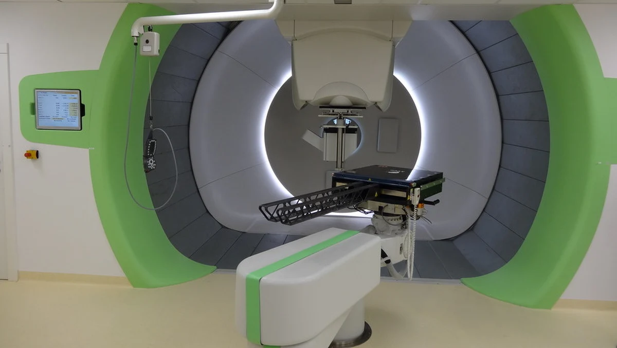 Żaden szpital w kraju wciąż nie zgłosił się, by podpisać kontrakt na leczenie dzieci w Centrum Cyklotronowym w krakowskich Bronowicach -  to nieoficjalne informacje reportera RMF FM. Ministerstwo Zdrowia zapowiadało, że kontrakt rozstrzygnięty zostanie za tydzień, czyli 2 lipca. 