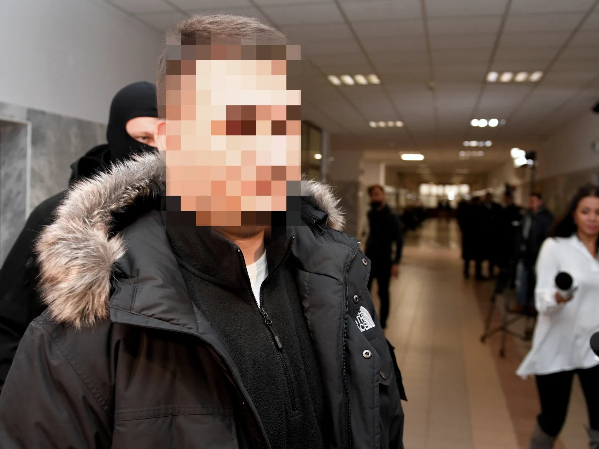 Były rzecznik Ministerstwa Obrony Narodowej Bartłomiej M. może wyjść na wolność. Sąd zgodził się, by ten opuścił areszt pod warunkiem wpłacenia poręczenia majątkowego w wysokości 100 tysięcy złotych – pisze Onet.