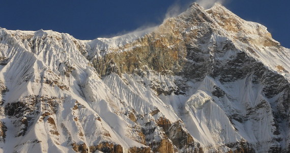 Polska wyprawa zdobyła szczyt Nanda Devi East (7434 m n. p. m.) w Himalajach. Na szczycie stanęło dwóch wspinaczy – Jarosław Gawrysiak i Wojciech Flaczyński.