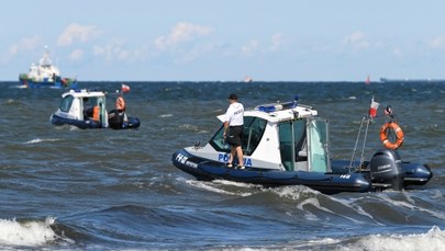 Gdańsk: Znaleziono ciało nastolatka, który kąpał się w morzu. Jego kolega zmarł w szpitalu