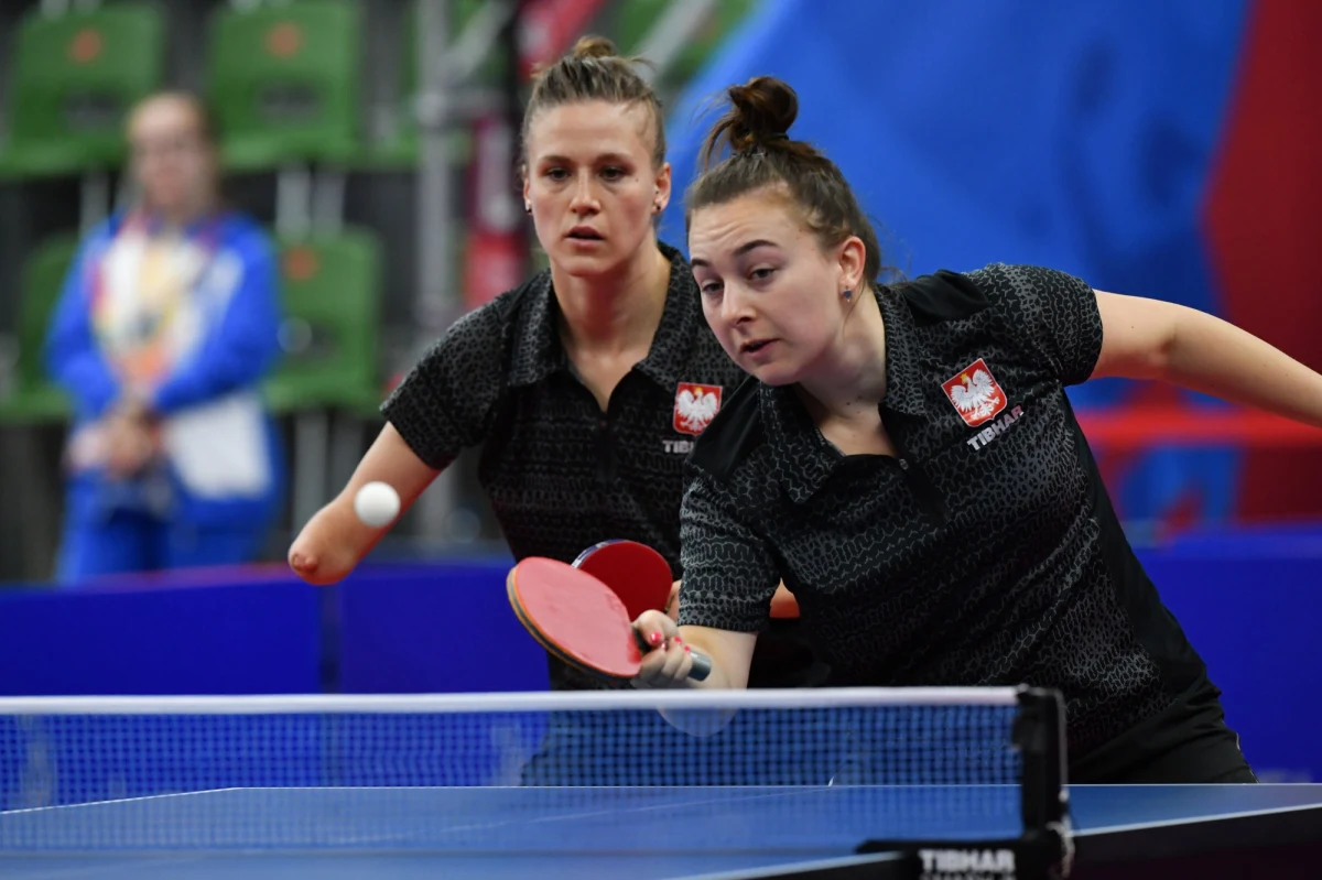 Polskie tenisistki stołowe pokonały Węgry 3:2 i zdobyły brązowy medal w turnieju drużynowym Igrzysk Europejskich w Mińsku. W decydującym pojedynku Li Qian wygrała z Szandrą Pergel 3:1.