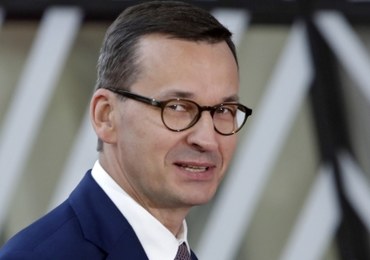 Morawiecki ostro o Timmermansie: On dzieli Europę