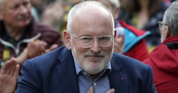 W Brukseli z 3-godzinnym opóźnieniem rozpoczął się szczyt Rady Europejskiej w sprawie obsady najwyższych unijnych stanowisk. Frans Timmermans, który był głównym kandydatem do objęcia stanowiska szefa Komisji Europejskiej stracił poparcie.