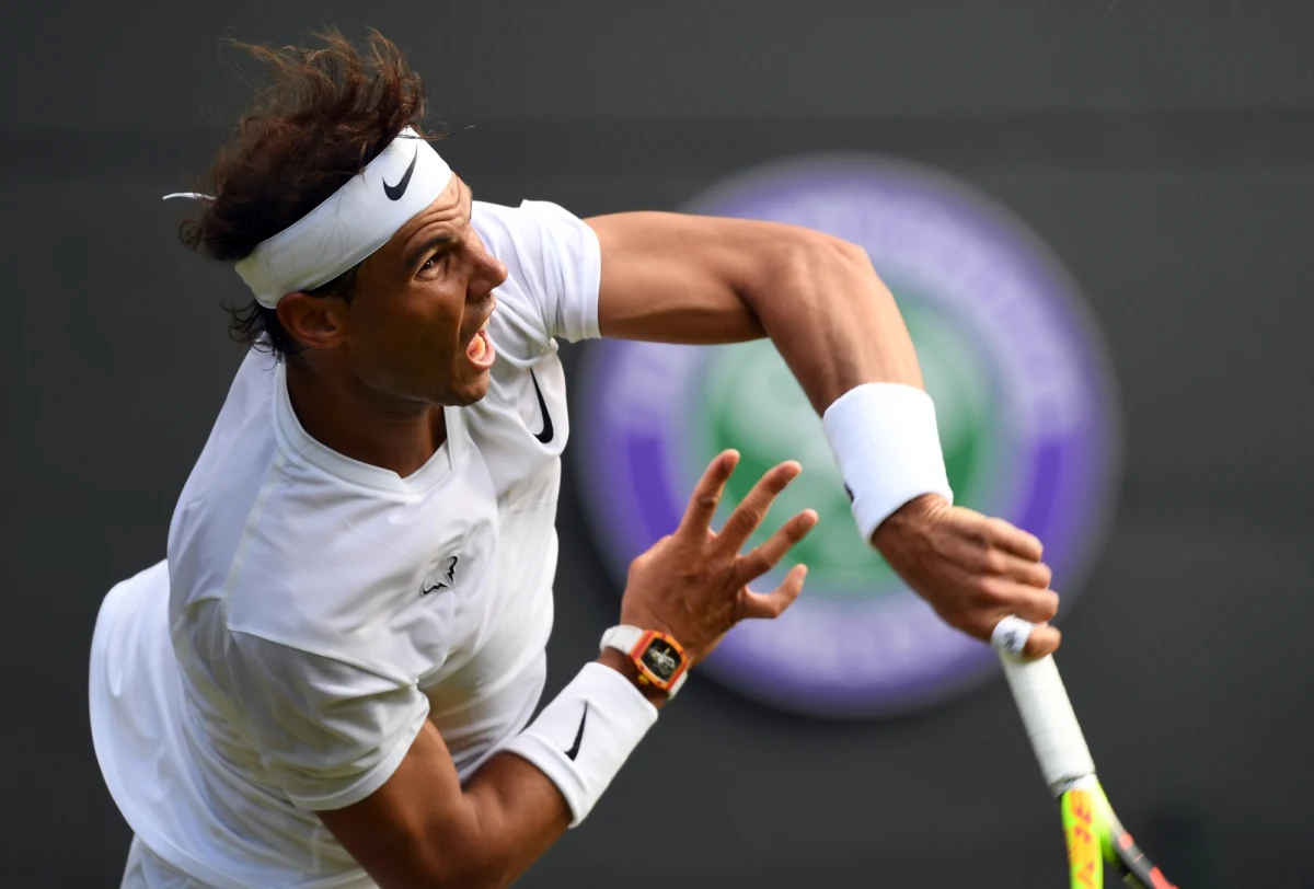Rozstawiony z numerem trzecim hiszpański tenisista Rafael Nadal nie miał kłopotów z awansem do drugiej rundy wielkoszlemowego Wimbledonu. Wygrał z Japończykiem Yuichim Sugitą 6:3, 6:1, 6:3.