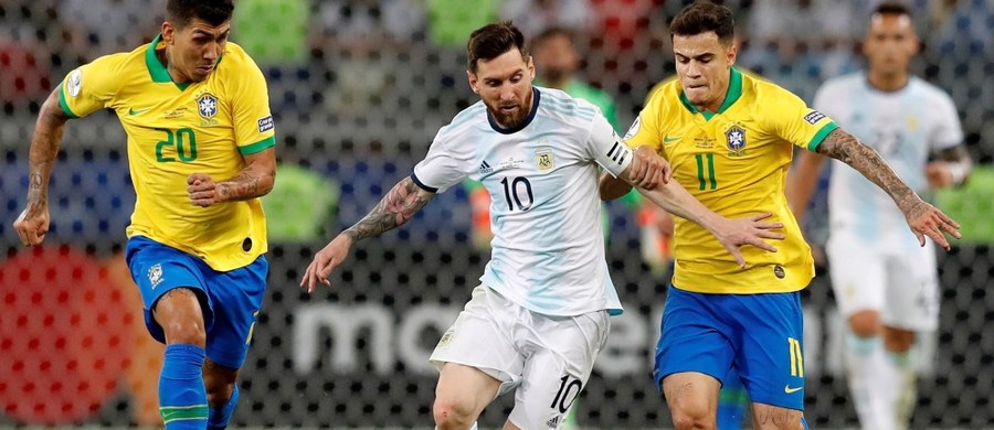 Brazylia pokonała w Belo Horizonte Argentynę 2:0 (1:0) i została pierwszym finalistą piłkarskich mistrzostw Ameryki Południowej. Rywala zespołu gospodarzy w decydującym spotkaniu Copa America wyłoni środowy półfinał Chile z Peru.