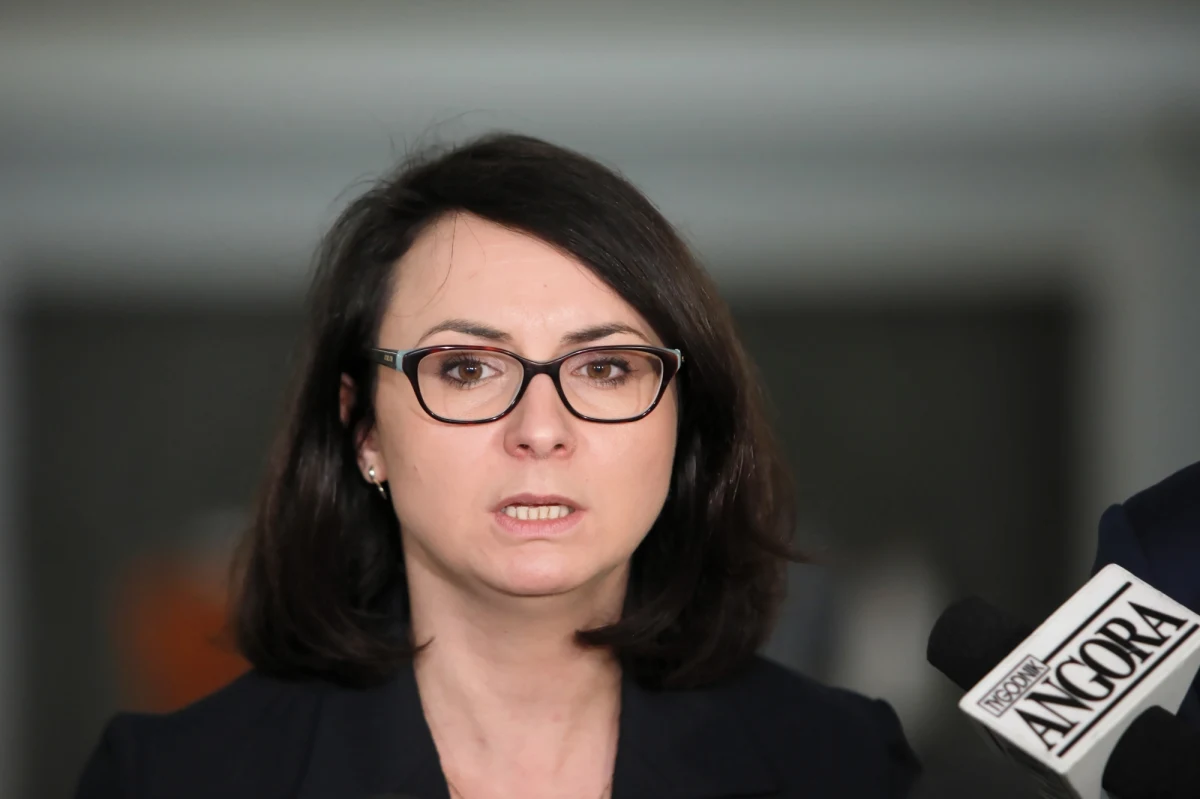 Posłanka Kamila Gasiuk-Pihowicz, była szefowa klubu Nowoczesnej wstąpiła do Platformy Obywatelskiej. Została członkinią koła PO w Pruszkowie. Z nieoficjalnych informacji wynika, że Gasiuk-Pihowicz miałaby startować do Sejmu jako "jedynka" listy Koalicji Obywatelskiej w Siedlcach.