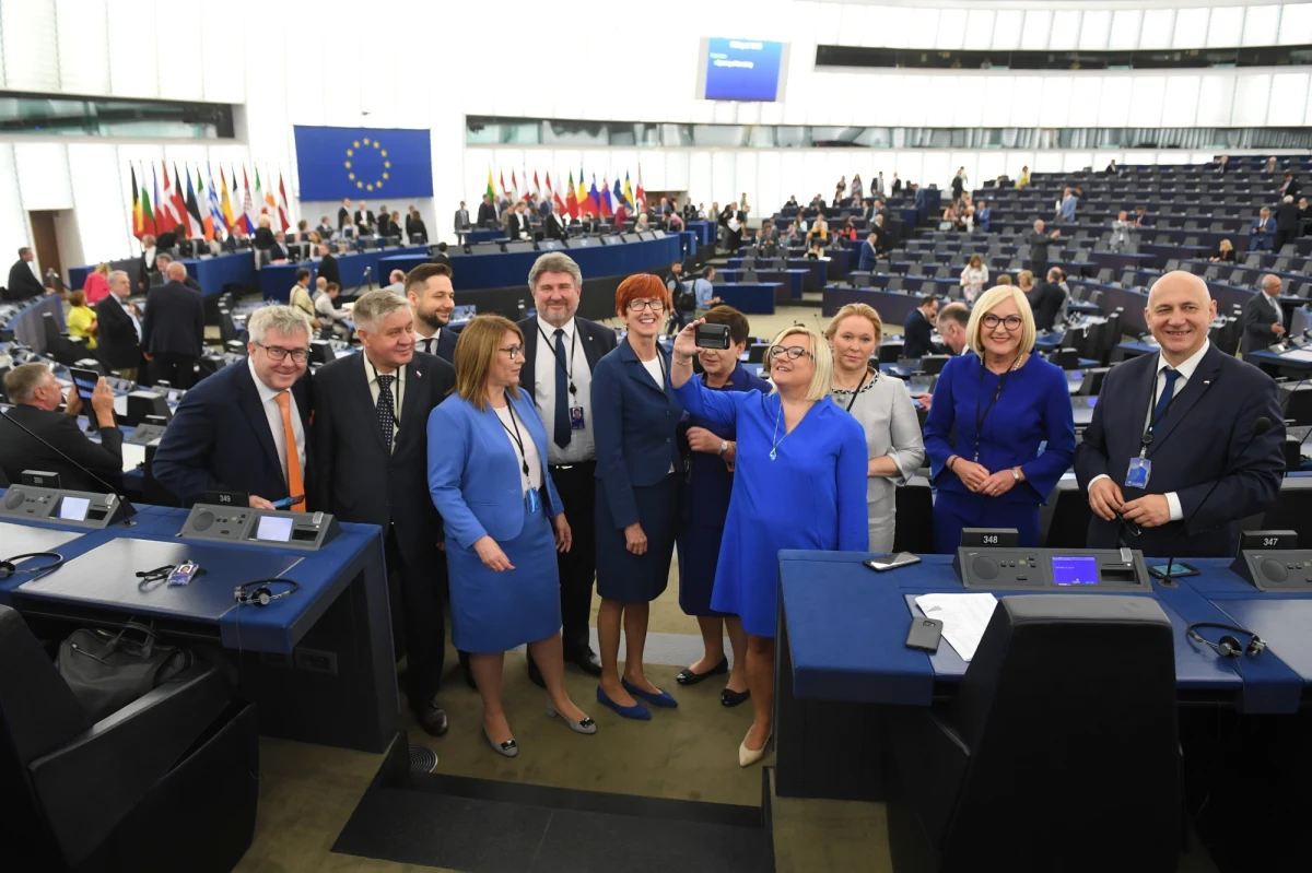 Włoski socjaldemokrata David Sassoli został wybrany na nowego szefa Parlamentu Europejskiego. To już ostatnia z pięciu najważniejszych unijnych funkcji obsadzonych w nowej kadencji i jest już jasne, że żadnej z nich nie objął przedstawiciel regionu Europy Środkowo-Wschodniej.