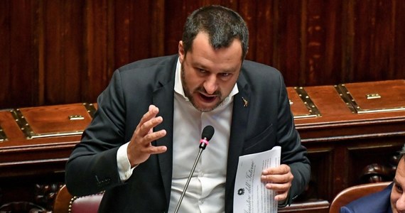 Wicepremier Włoch, szef MSW i lider prawicowej Ligi Matteo Salvini oświadczył, że mianowanie Davida Sassolego z frakcji Socjalistów i Demokratów na szefa Parlamentu Europejskiego "nie szanuje" wyboru dokonanego przez Włochów.
